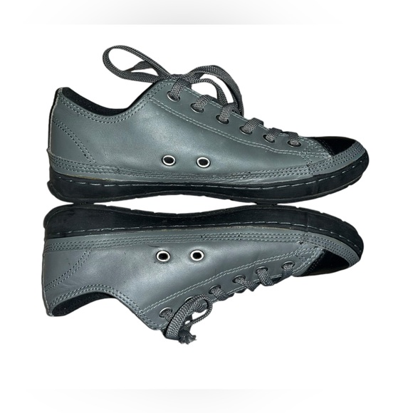 Converse Gray and Black Leather Allstars Size 8 - Picture 4 of 7